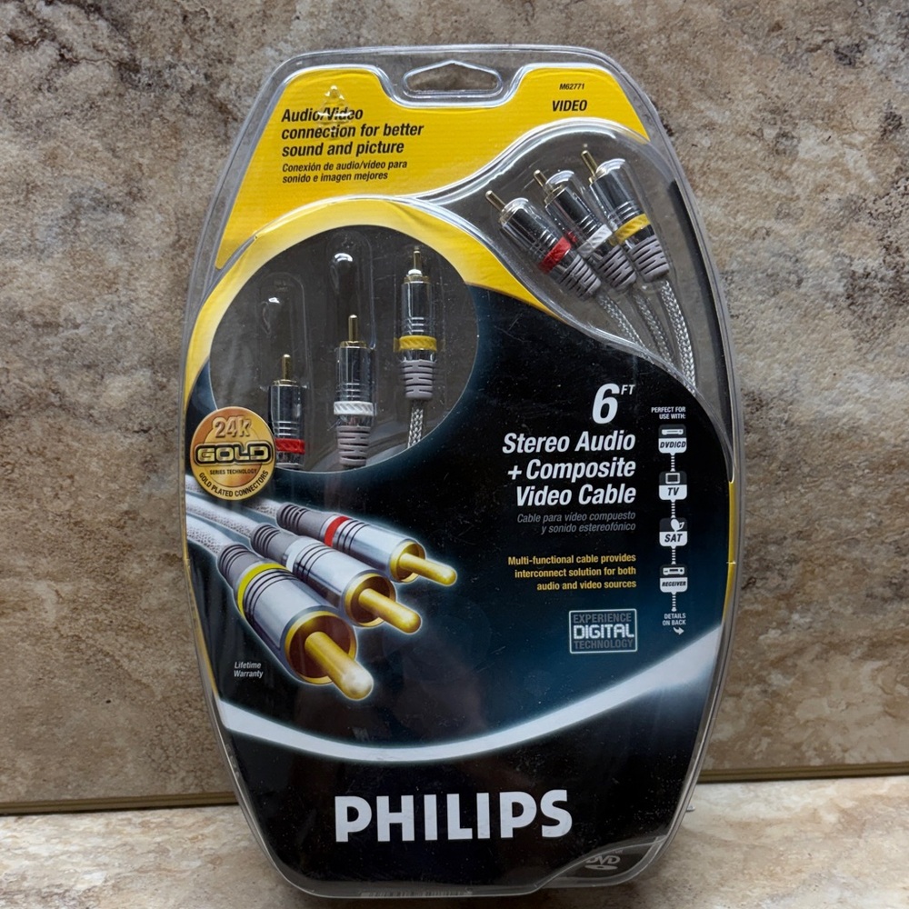 Philips 6ft Stereo Audio Composite Cable with Gold Connectors